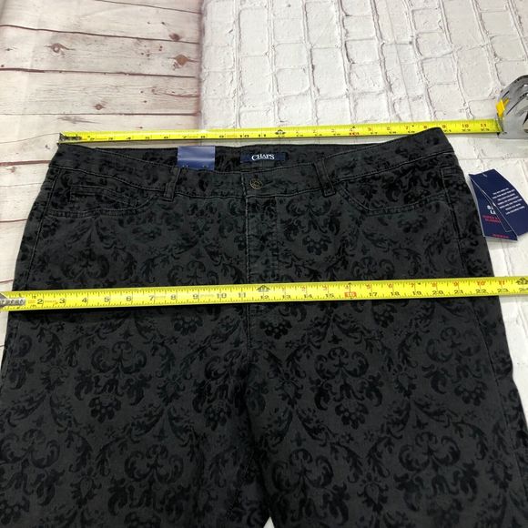 NWT Chaps Women Slim Leg Slimming Fit Jeans Size 20W Cabin Black M095 -18 - Picture 2 of 16